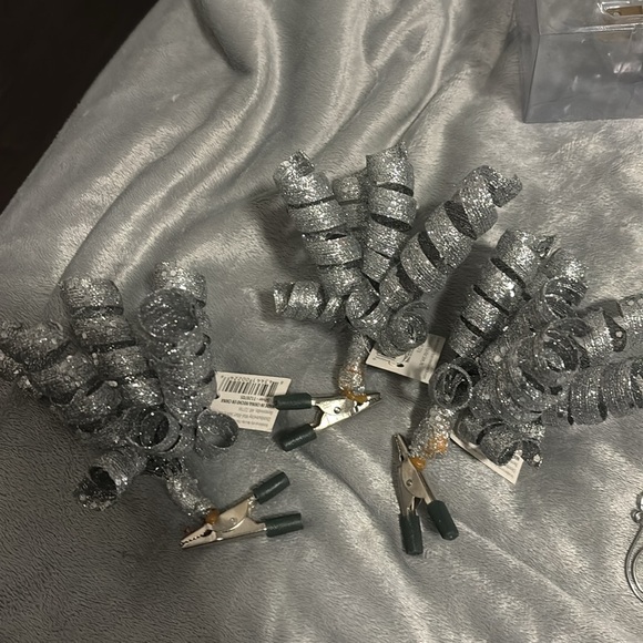 Lot of silver Christmas decor - Picture 2 of 15